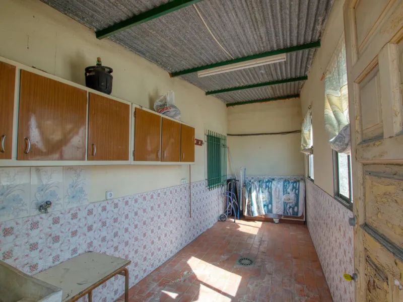 House - Finca - Cortijo в продаже в Málaga, Málaga. В доме 4 спален и 1 ванных комнат. Площадь дома 1777 м². Площадь участка 4000 м²