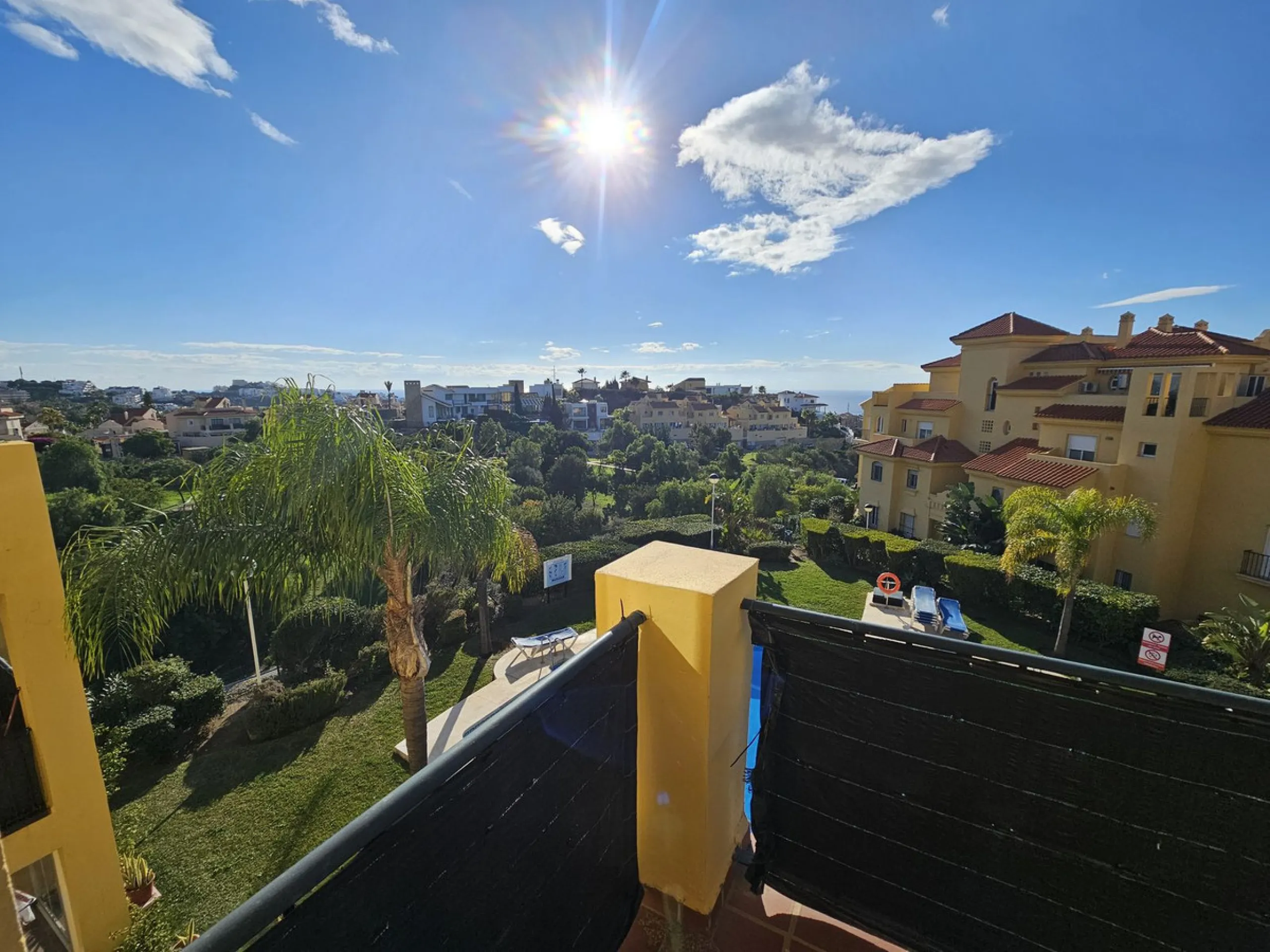 South-Facing Middle Floor Apartment in Riviera del Sol – Costa del Sol
