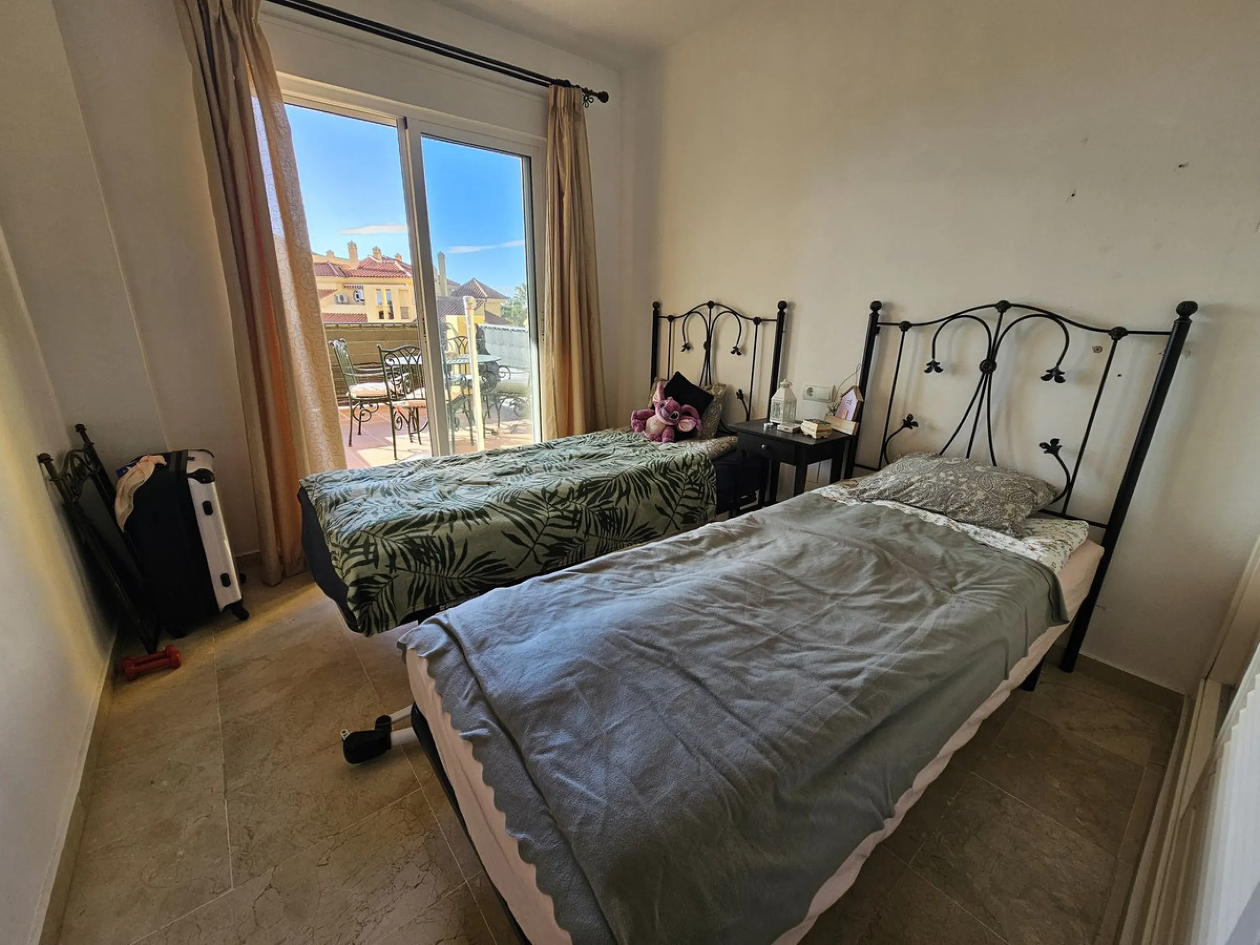 South-Facing Middle Floor Apartment in Riviera del Sol – Costa del Sol