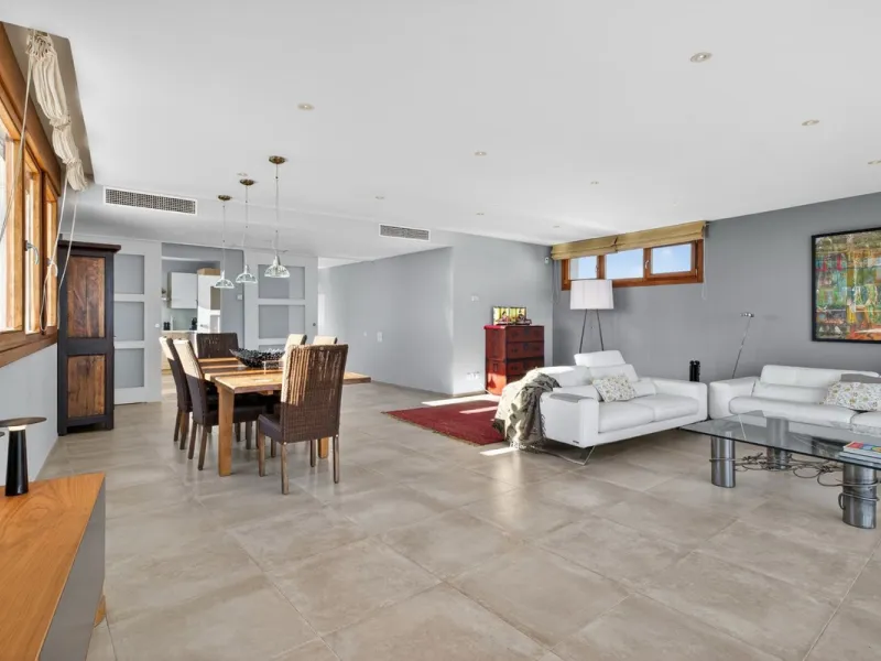 Penthouse with Sea & Mountain Views – Lomas de los Monteros, Marbella