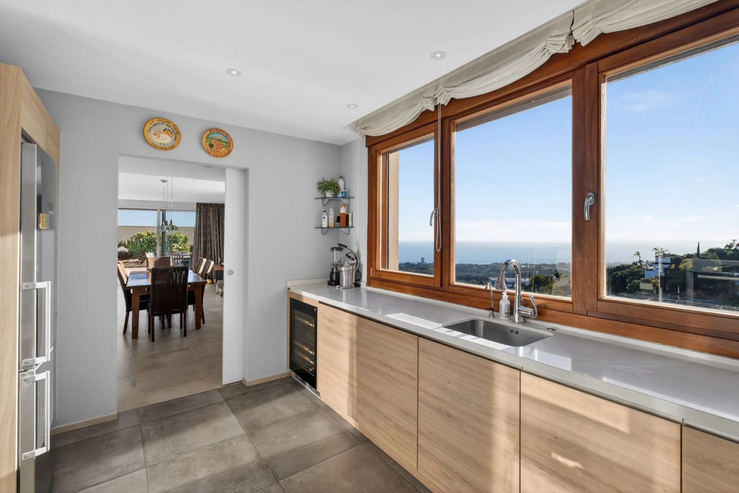 Penthouse with Sea & Mountain Views – Lomas de los Monteros, Marbella