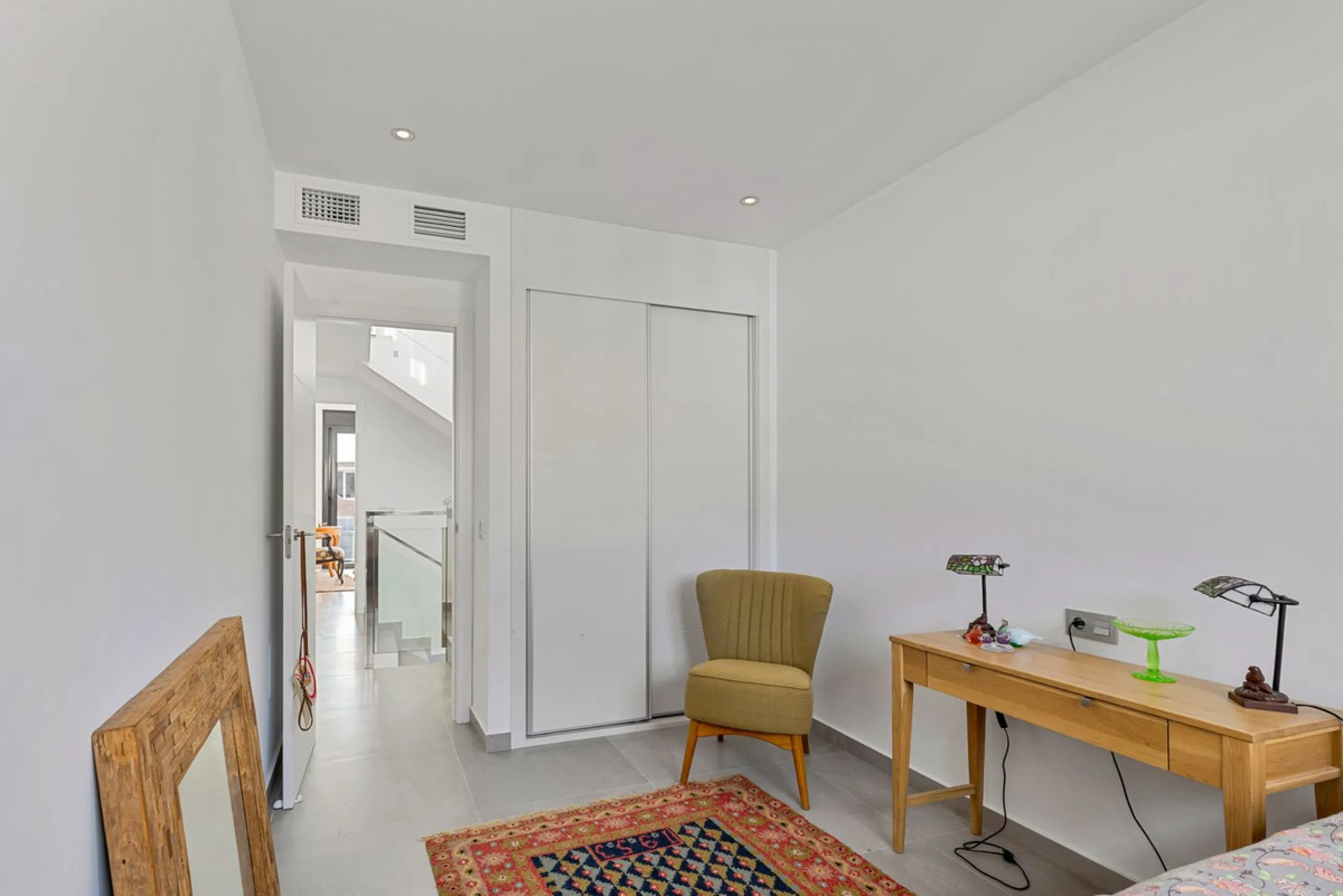 House - Townhouse в продаже в Fuengirola, Málaga. В доме 3 спален и 4 ванных комнат. Площадь дома 214 м²