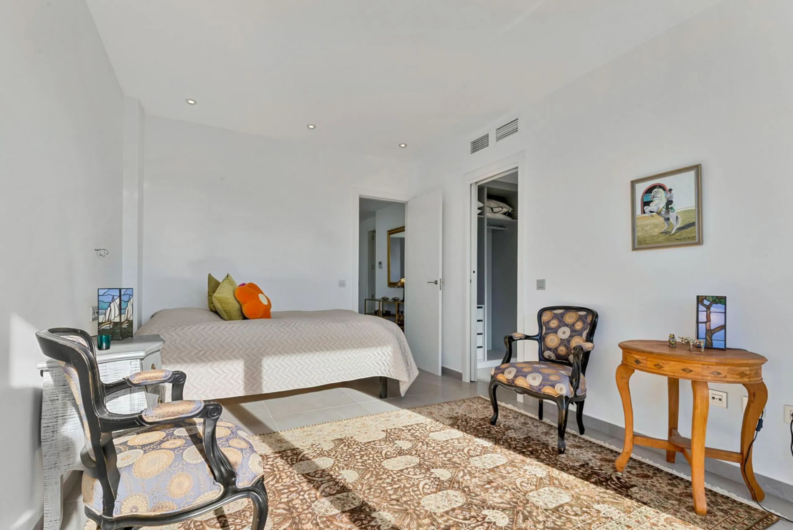 House - Townhouse в продаже в Fuengirola, Málaga. В доме 3 спален и 4 ванных комнат. Площадь дома 214 м²
