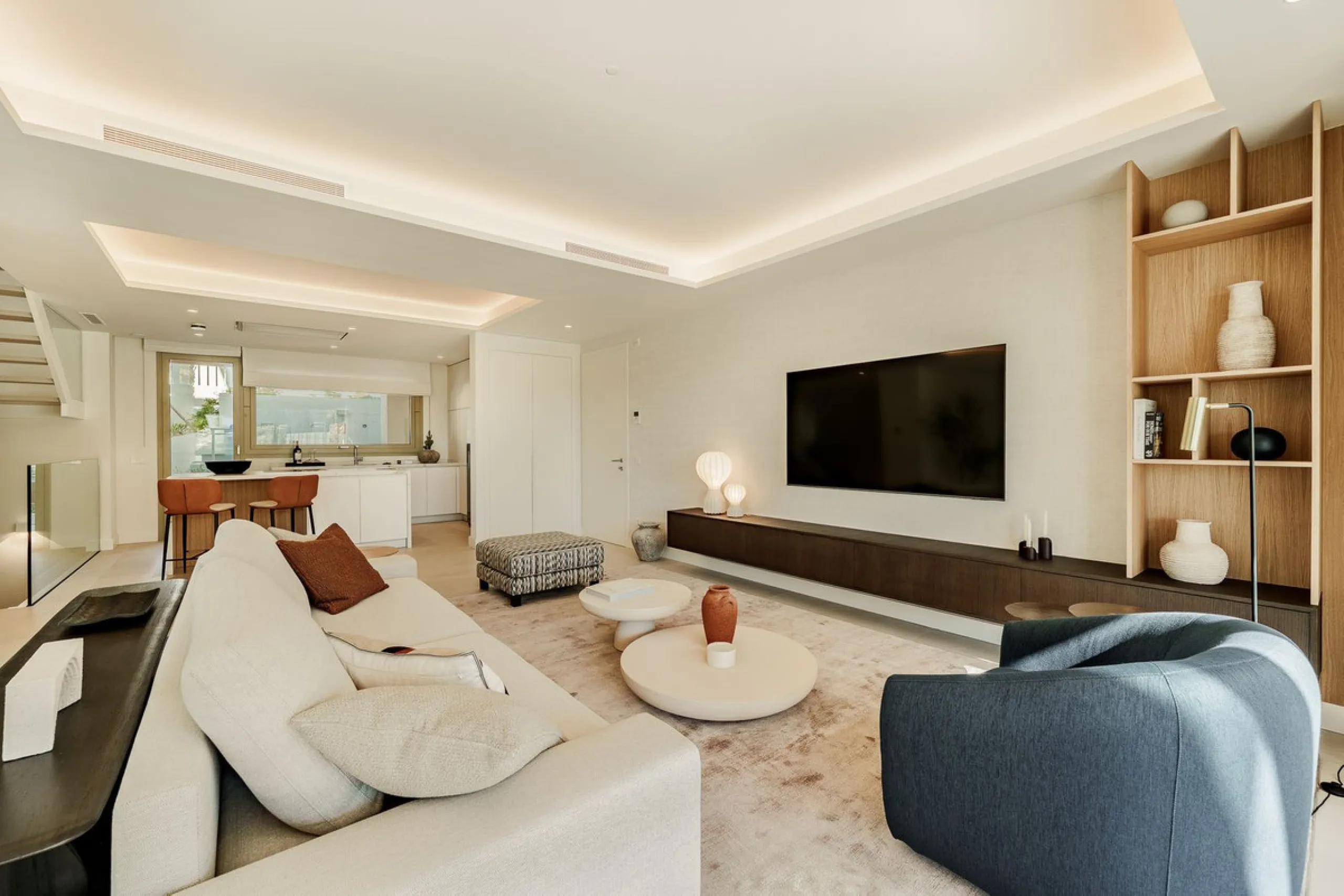 Apartment - Ground Floor Apartment в продаже в Marbella, Málaga. В доме 4 спален и 4 ванных комнат. Площадь дома 417 м². Площадь участка 157 м²