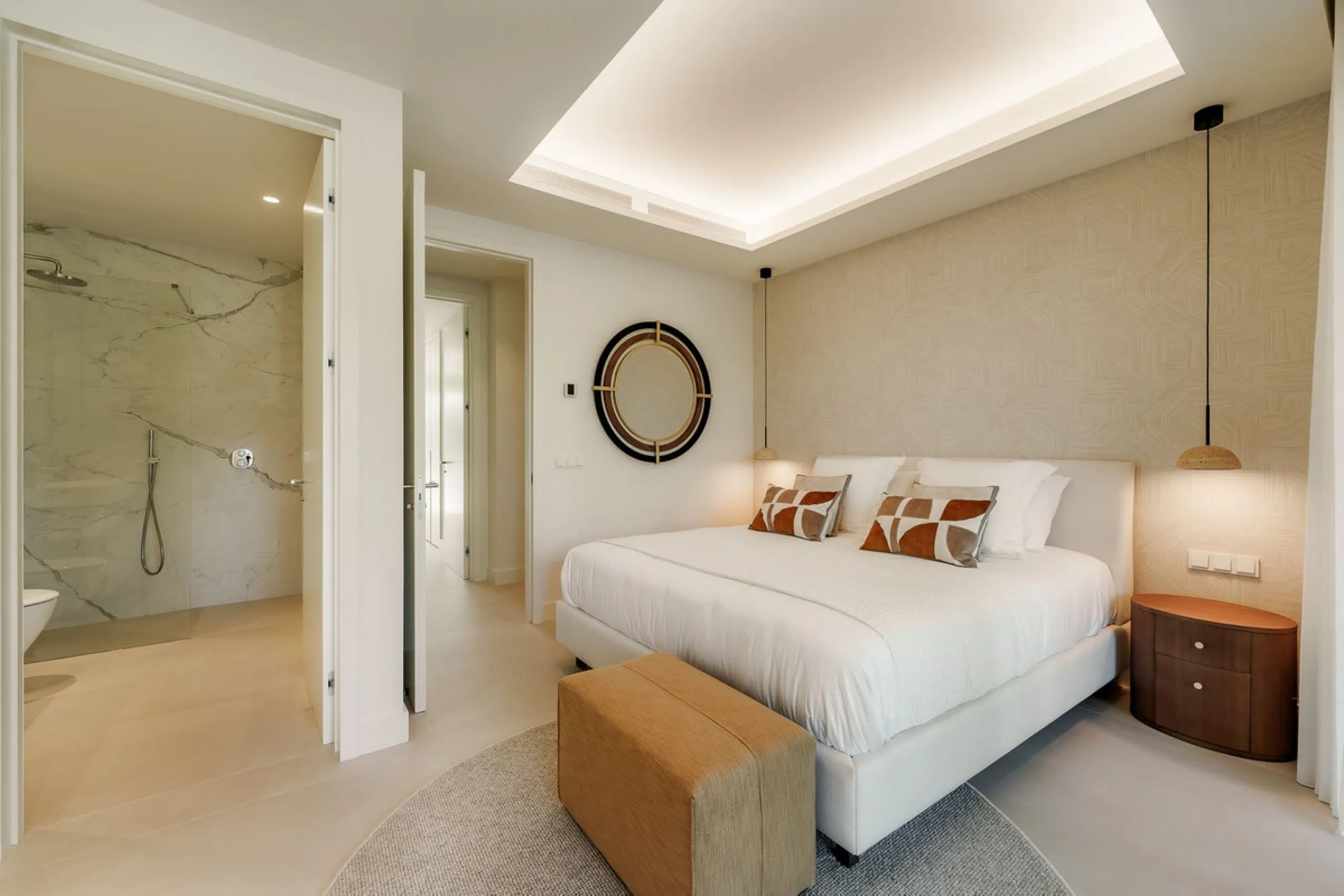 Apartment - Ground Floor Apartment в продаже в Marbella, Málaga. В доме 4 спален и 4 ванных комнат. Площадь дома 417 м². Площадь участка 157 м²