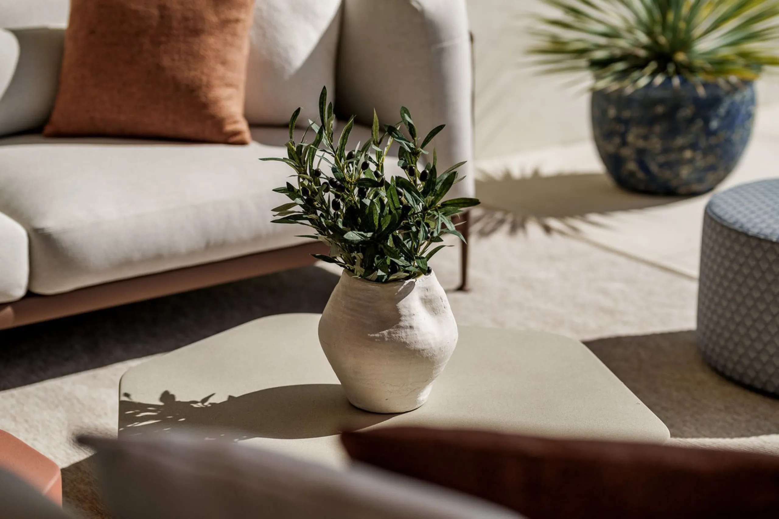 Apartment - Ground Floor Apartment в продаже в Marbella, Málaga. В доме 4 спален и 4 ванных комнат. Площадь дома 417 м². Площадь участка 157 м²