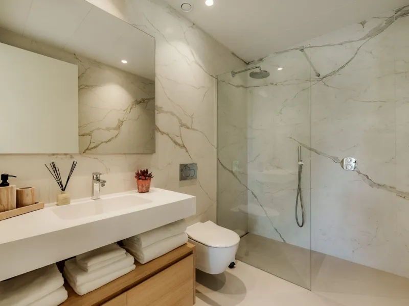 Apartment - Ground Floor Apartment в продаже в Marbella, Málaga. В доме 4 спален и 4 ванных комнат. Площадь дома 417 м². Площадь участка 157 м²