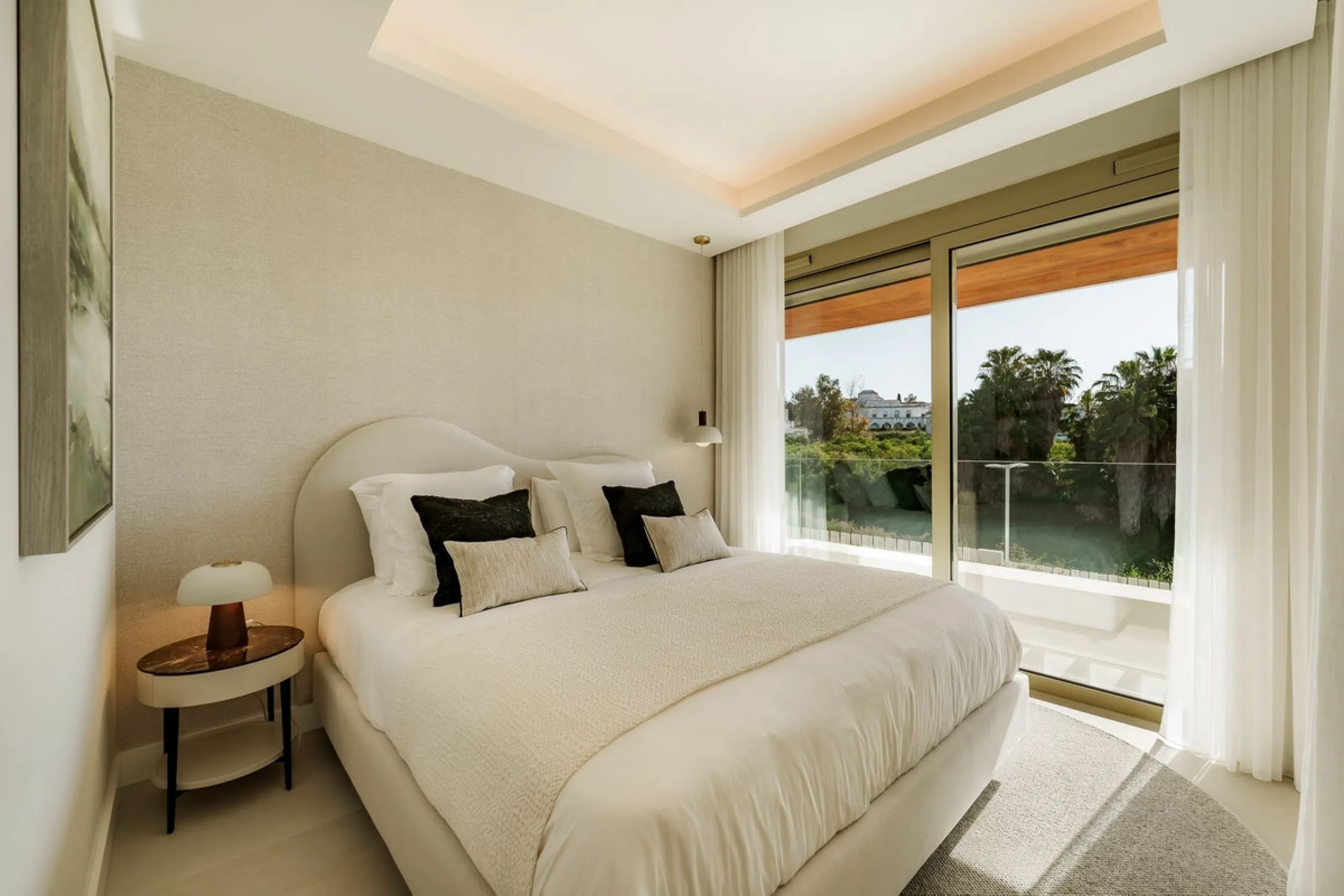 Apartment - Ground Floor Apartment в продаже в Marbella, Málaga. В доме 4 спален и 4 ванных комнат. Площадь дома 417 м². Площадь участка 157 м²