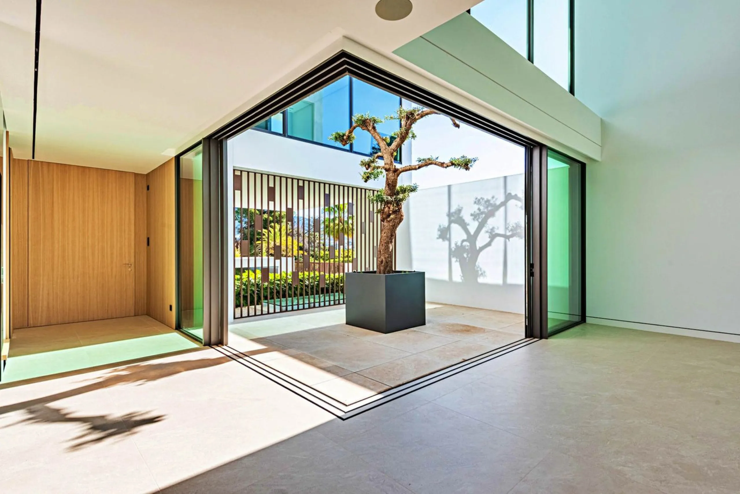 Exclusive Modern Villa on Marbella's Golden Mile.