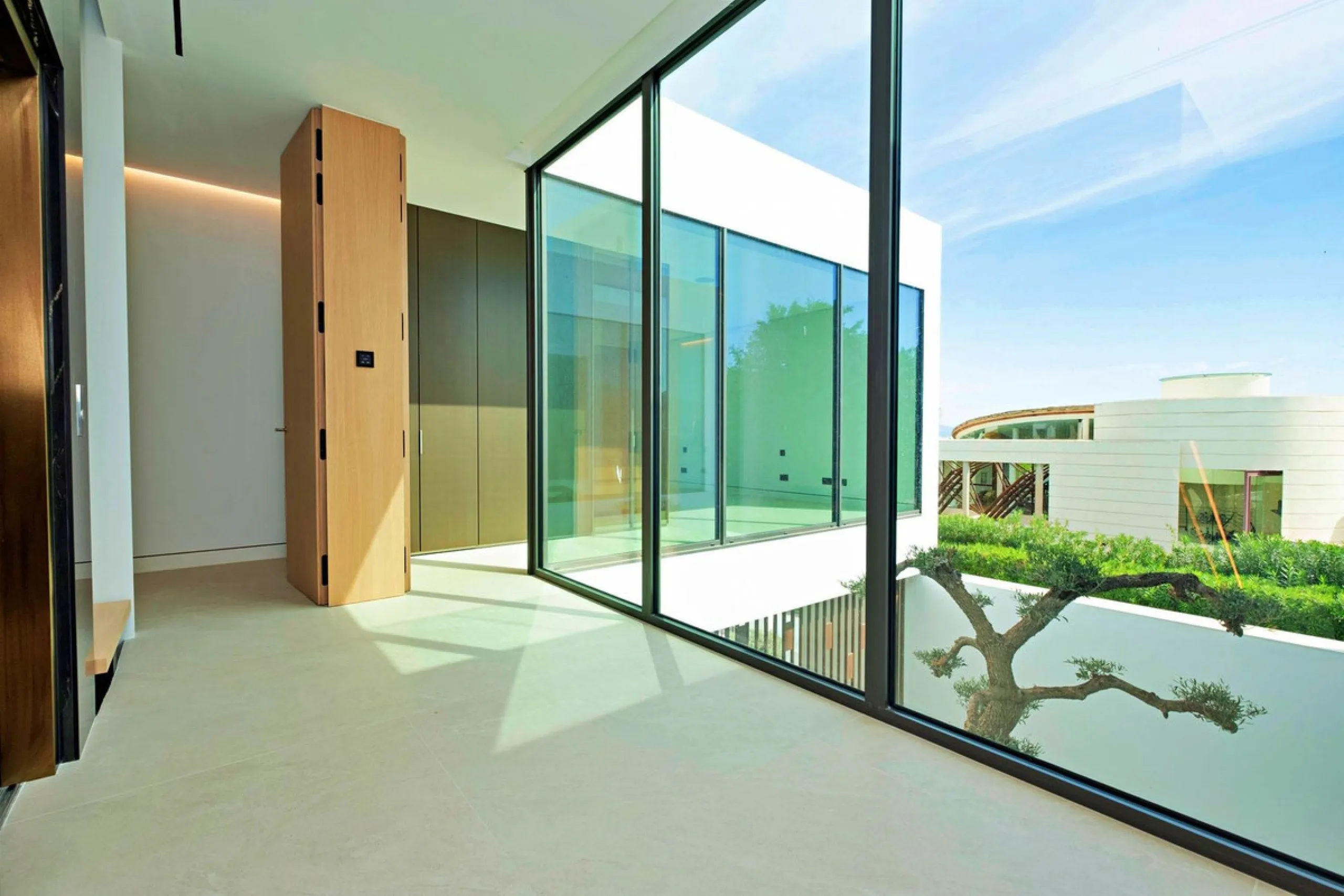 Exclusive Modern Villa on Marbella's Golden Mile.