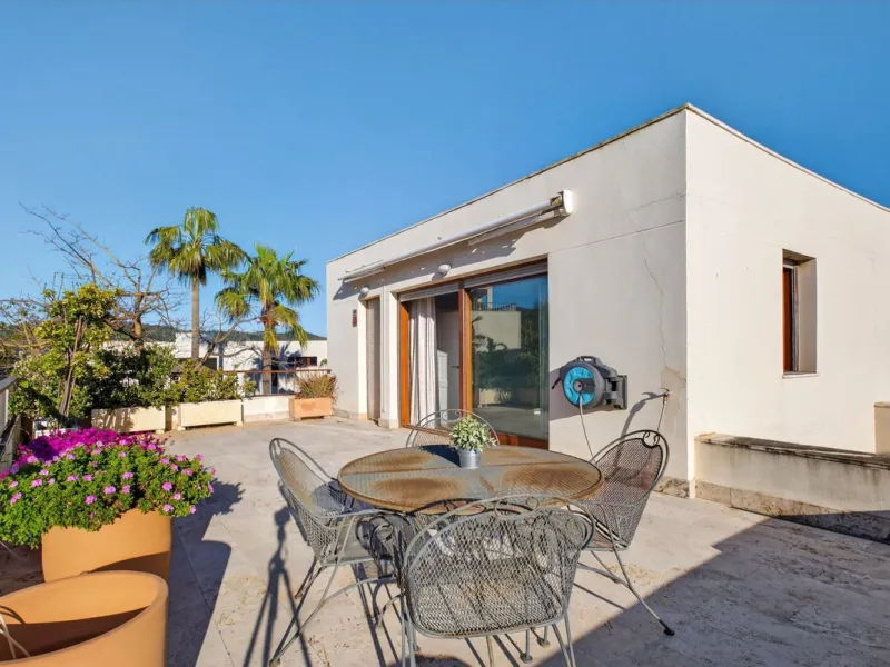 Penthouse with Sea & Mountain Views – Lomas de los Monteros, Marbella