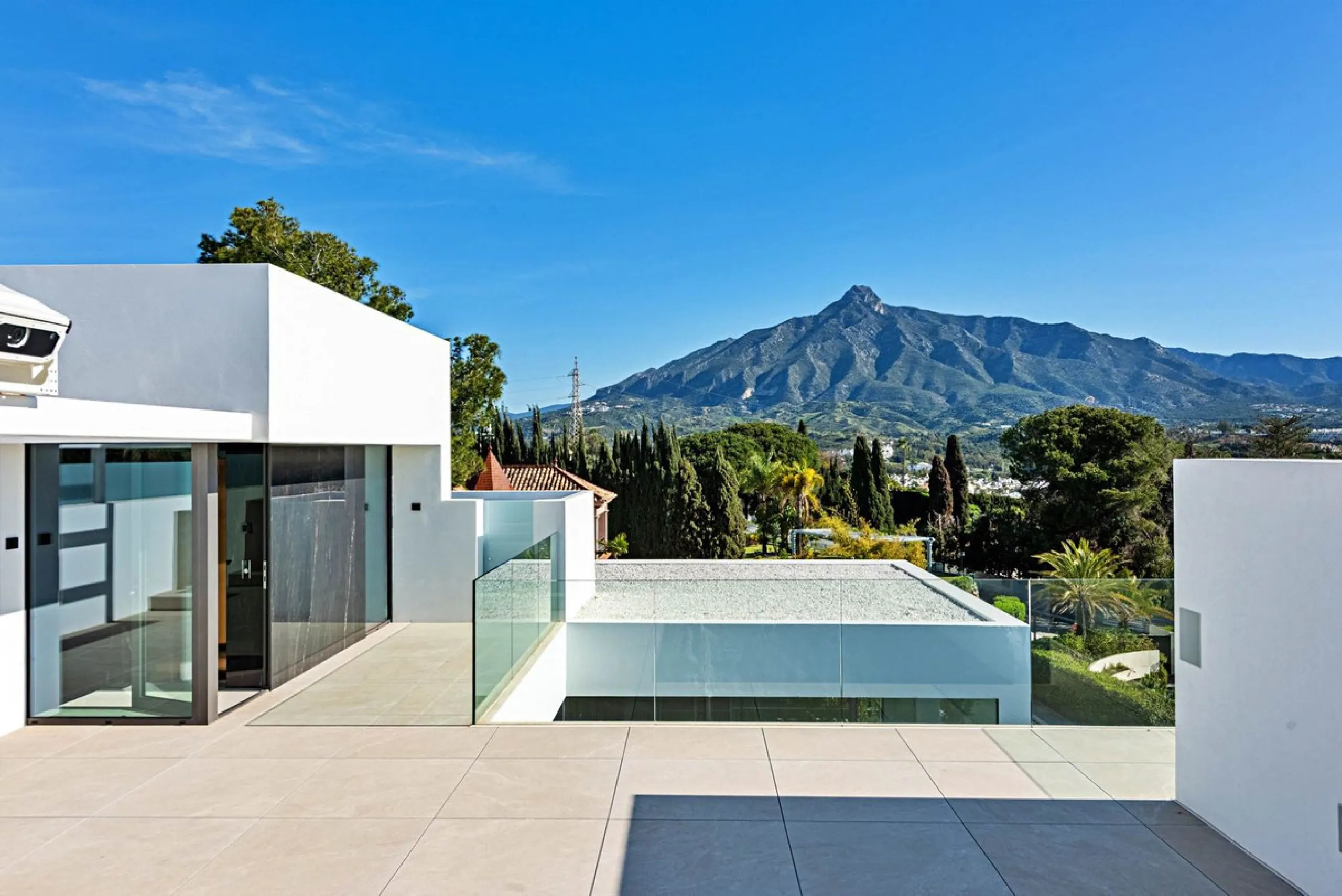 Exclusive Modern Villa on Marbella's Golden Mile.
