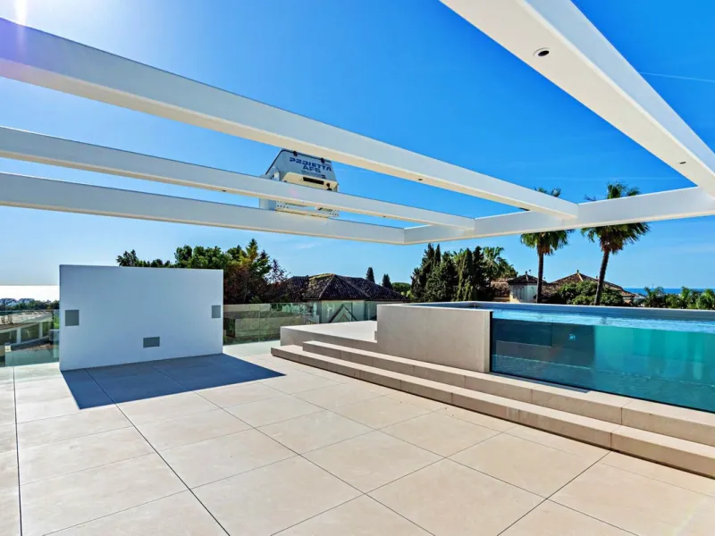 Exclusive Modern Villa on Marbella's Golden Mile.