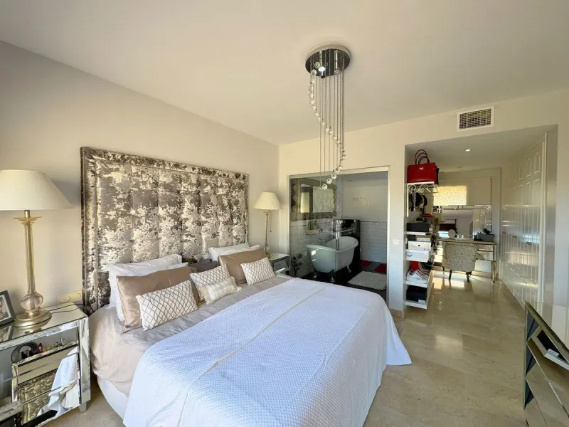 Penthouse, La Duquesa, Costa del Sol.