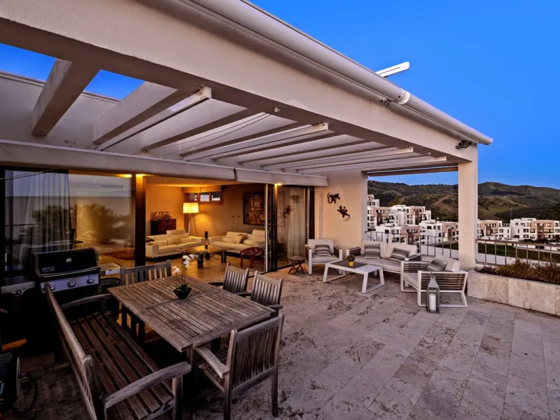 Penthouse with Sea & Mountain Views – Lomas de los Monteros, Marbella