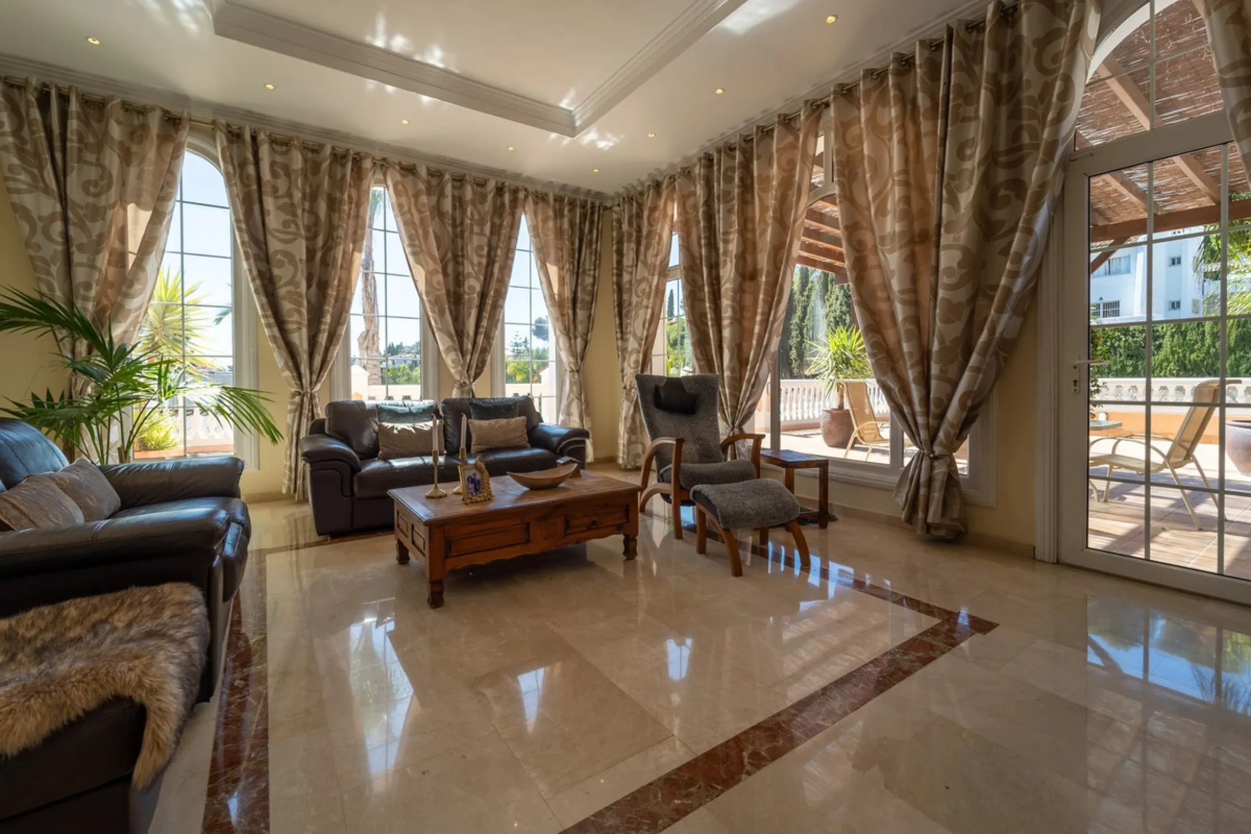 Stunning Villa for sale in Campo Mijas, within easy driving distance of all amenities.