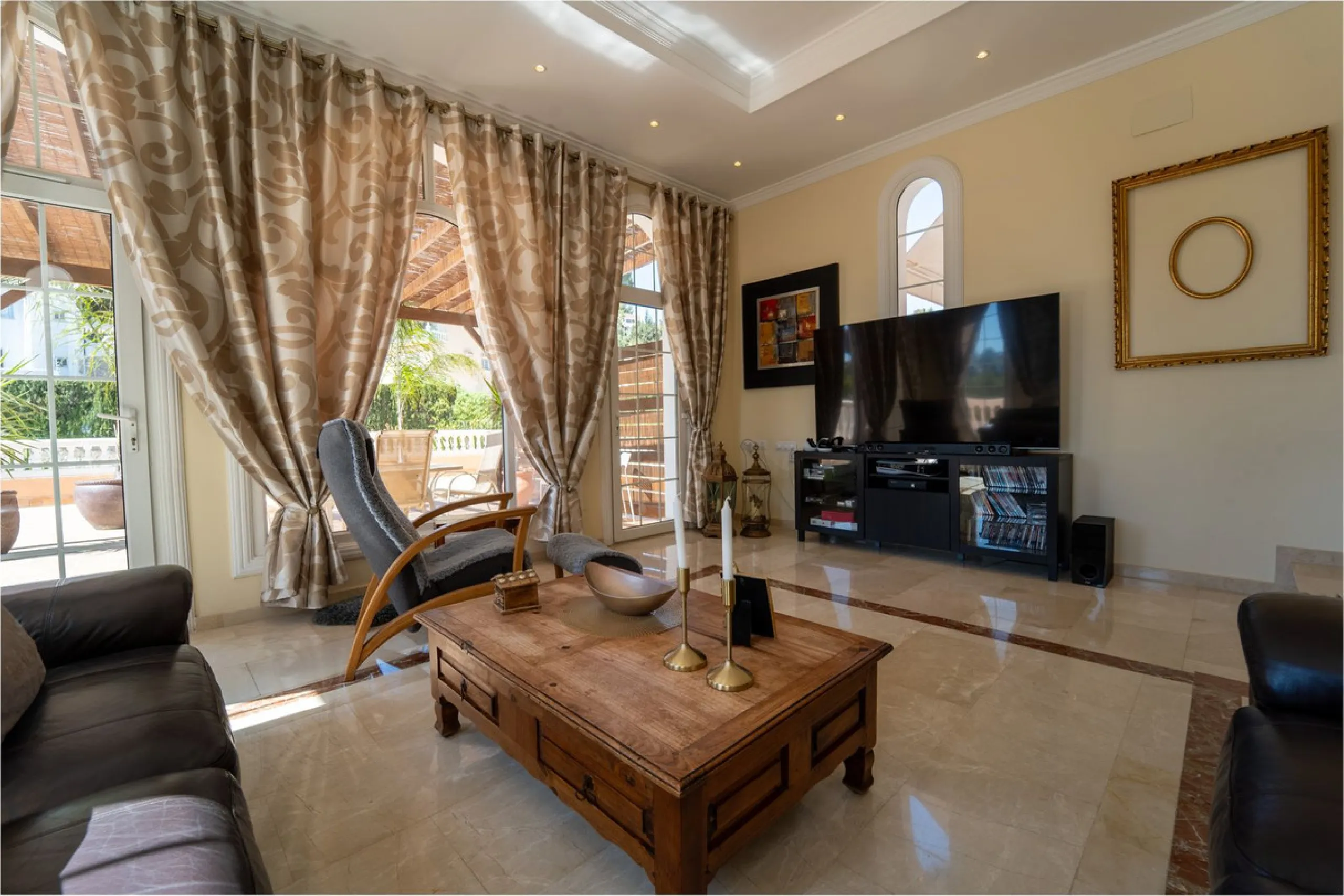 Stunning Villa for sale in Campo Mijas, within easy driving distance of all amenities.