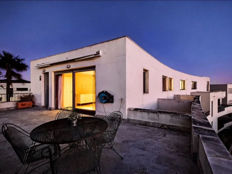 Penthouse with Sea & Mountain Views – Lomas de los Monteros, Marbella