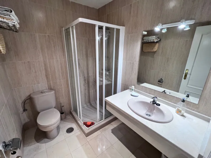 Apartment - Penthouse Duplex в продаже в Marbella, Málaga. В доме 3 спален и 3 ванных комнат. Площадь дома 126 м²