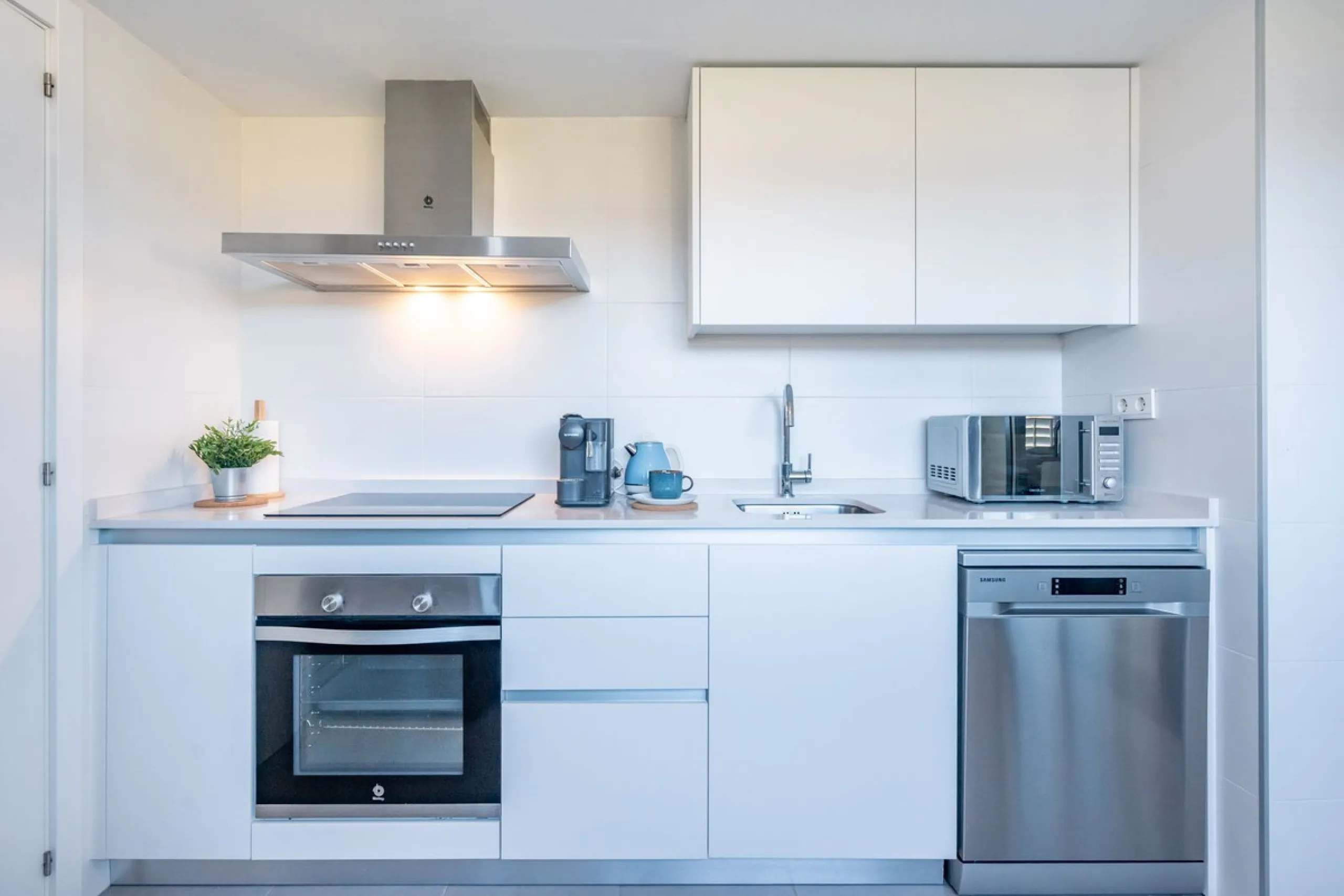 Fantastic 3-Bedroom, 2-Bathroom Apartment