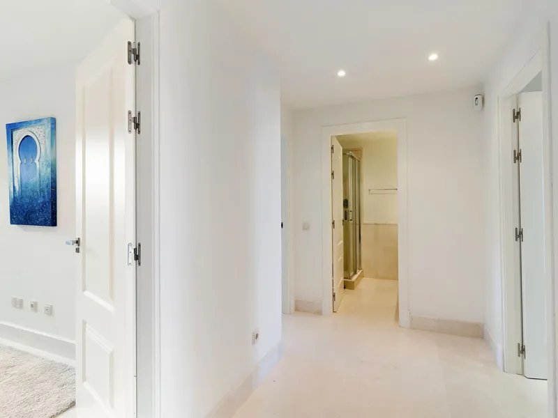 Beautiful Ground-Floor Apartment in Los Flamingos II – Benahavís