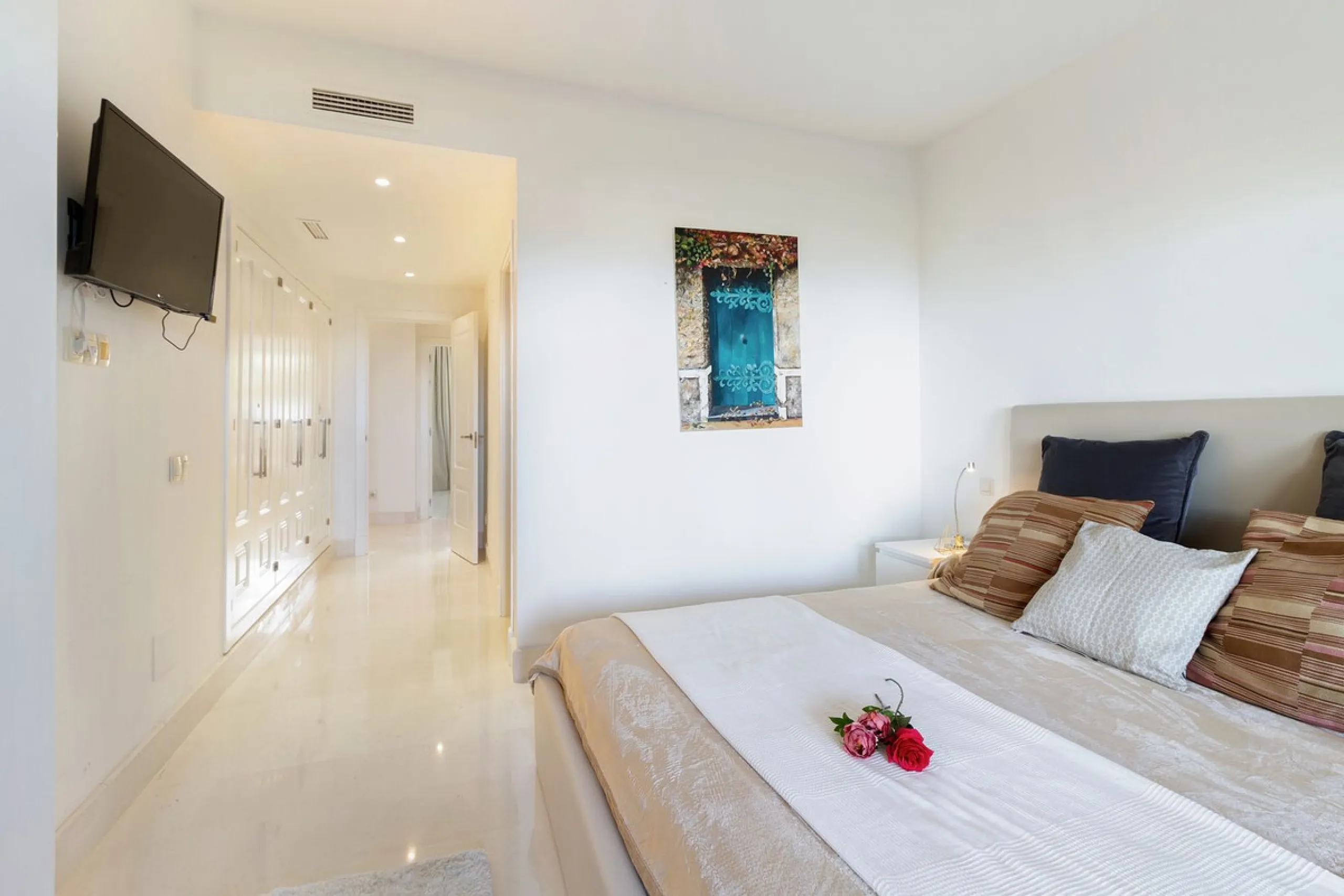 Beautiful Ground-Floor Apartment in Los Flamingos II – Benahavís