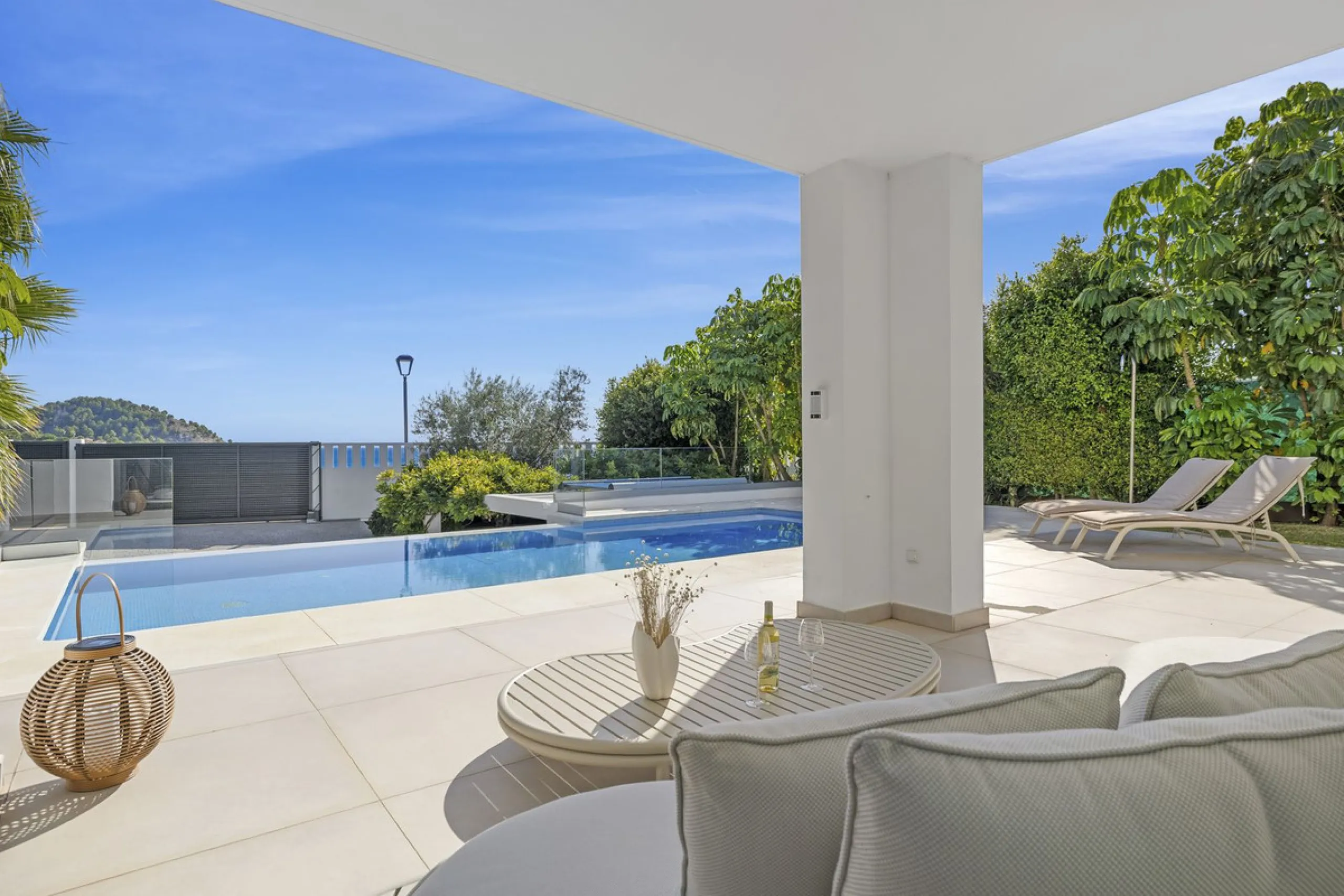 House - Detached Villa в продаже в Mijas, Málaga. В доме 3 спален и 3 ванных комнат. Площадь дома 163 м²