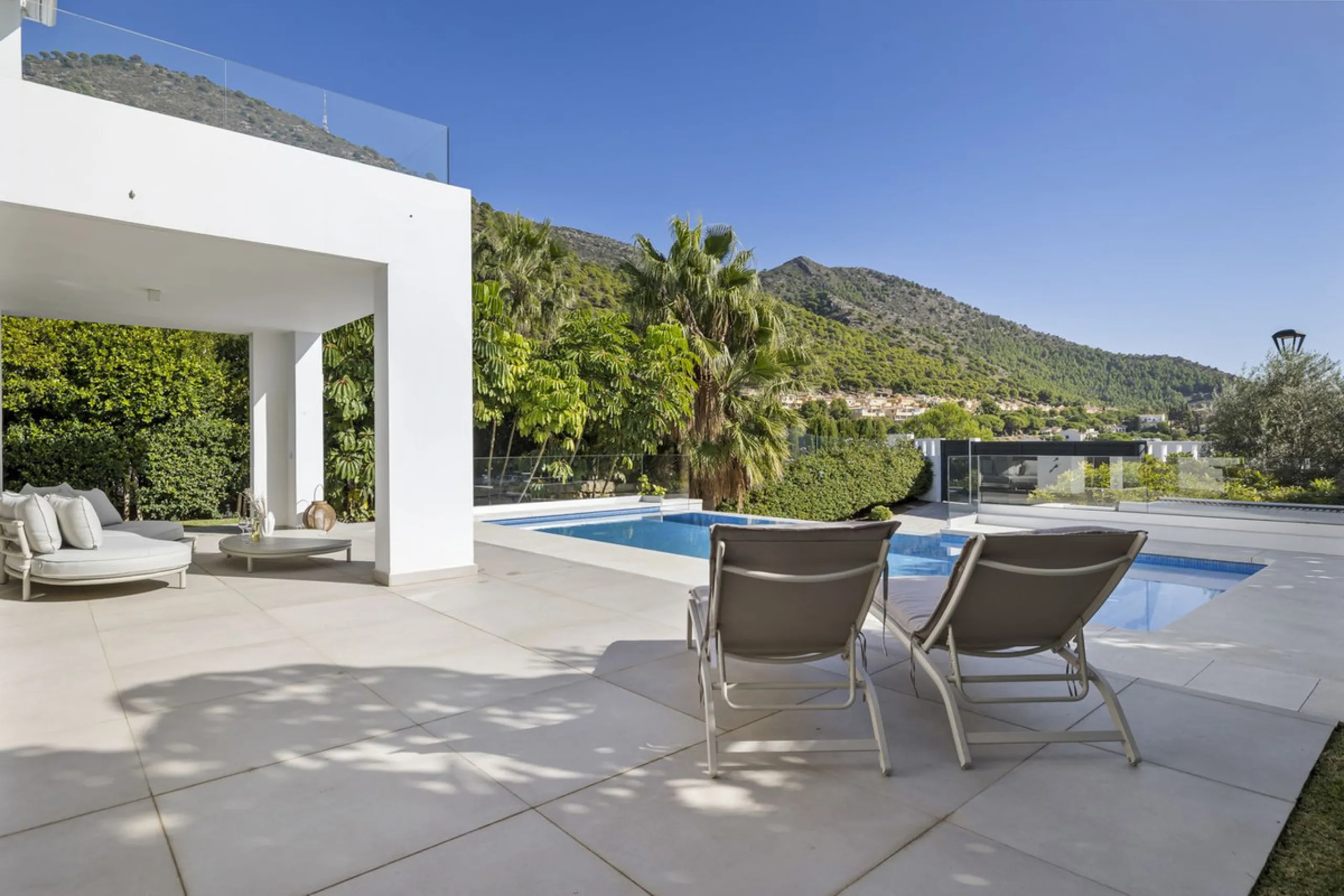 House - Detached Villa в продаже в Mijas, Málaga. В доме 3 спален и 3 ванных комнат. Площадь дома 163 м²