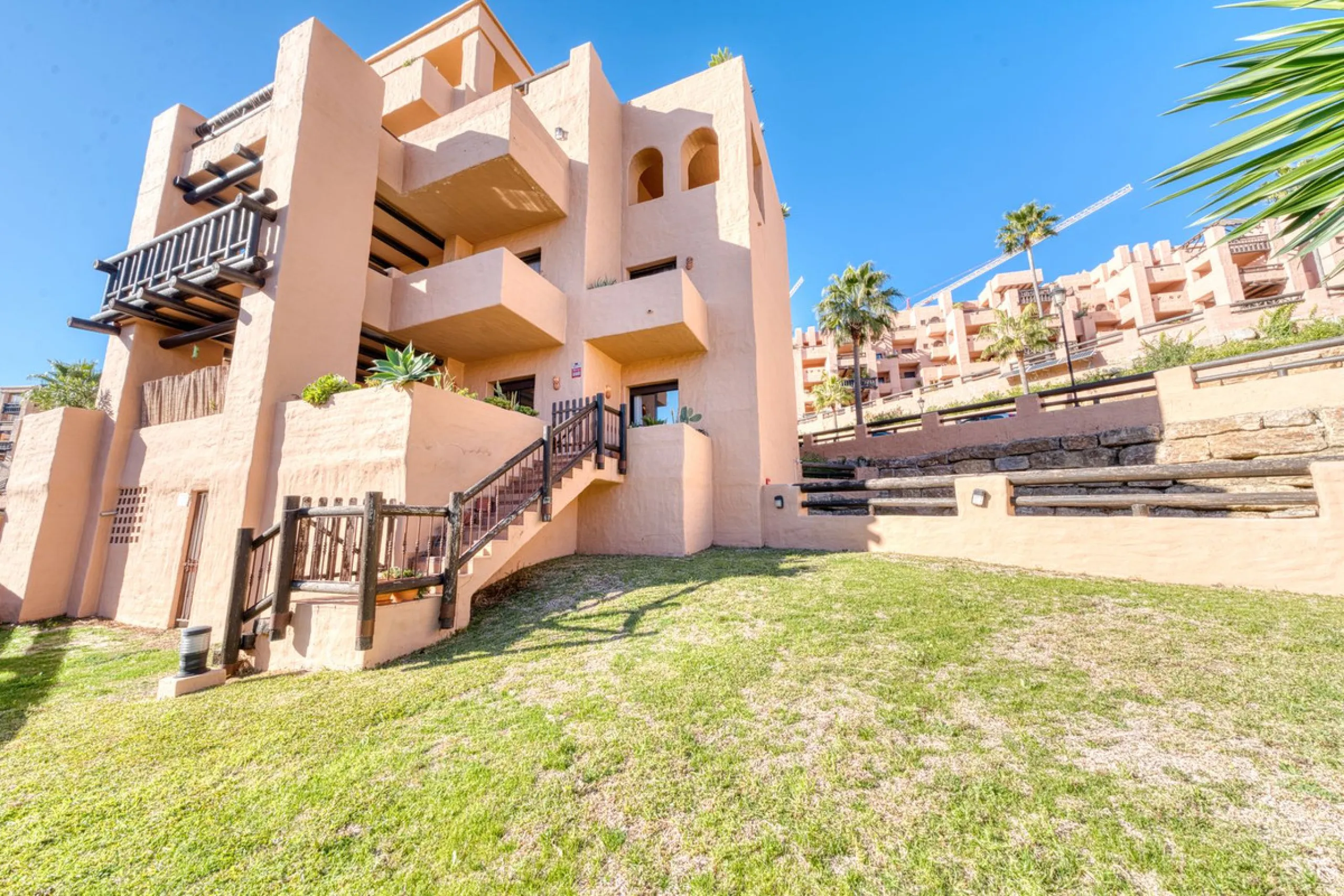 Ground Floor Apartment with Direct Garden Access | La Duquesa