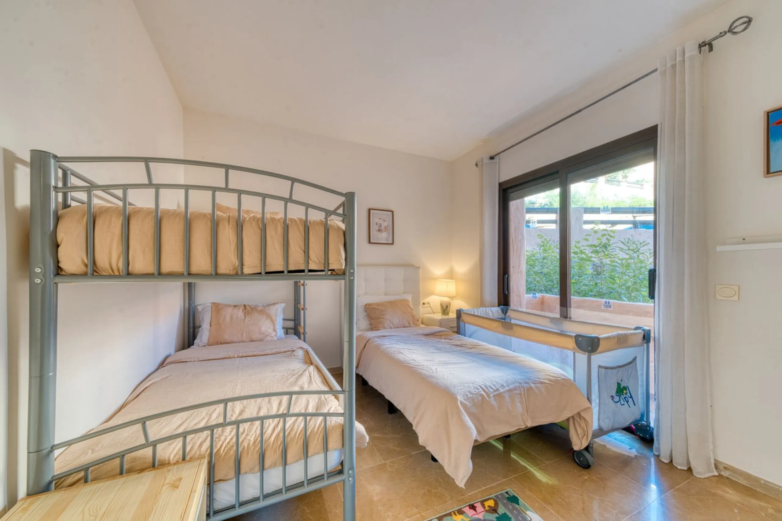 Ground Floor Apartment with Direct Garden Access | La Duquesa