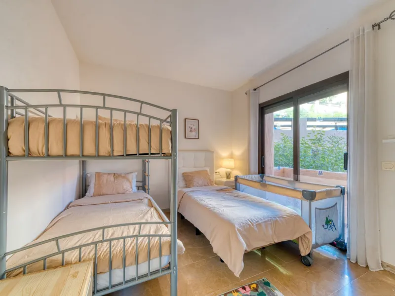 Ground Floor Apartment with Direct Garden Access | La Duquesa