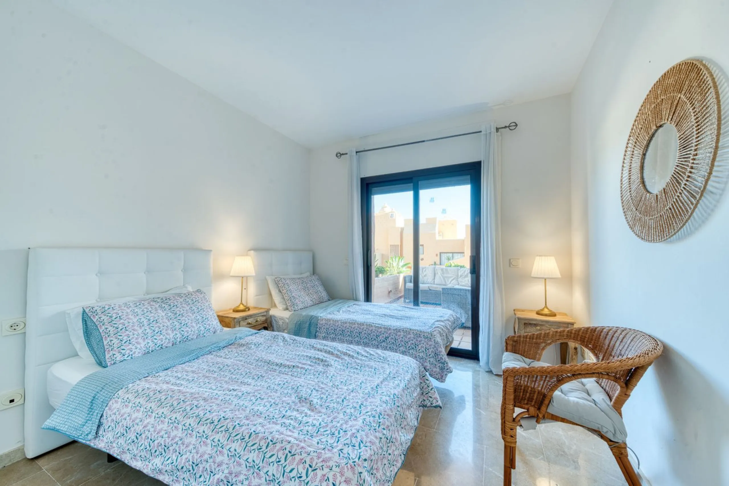 Ground Floor Apartment with Direct Garden Access | La Duquesa