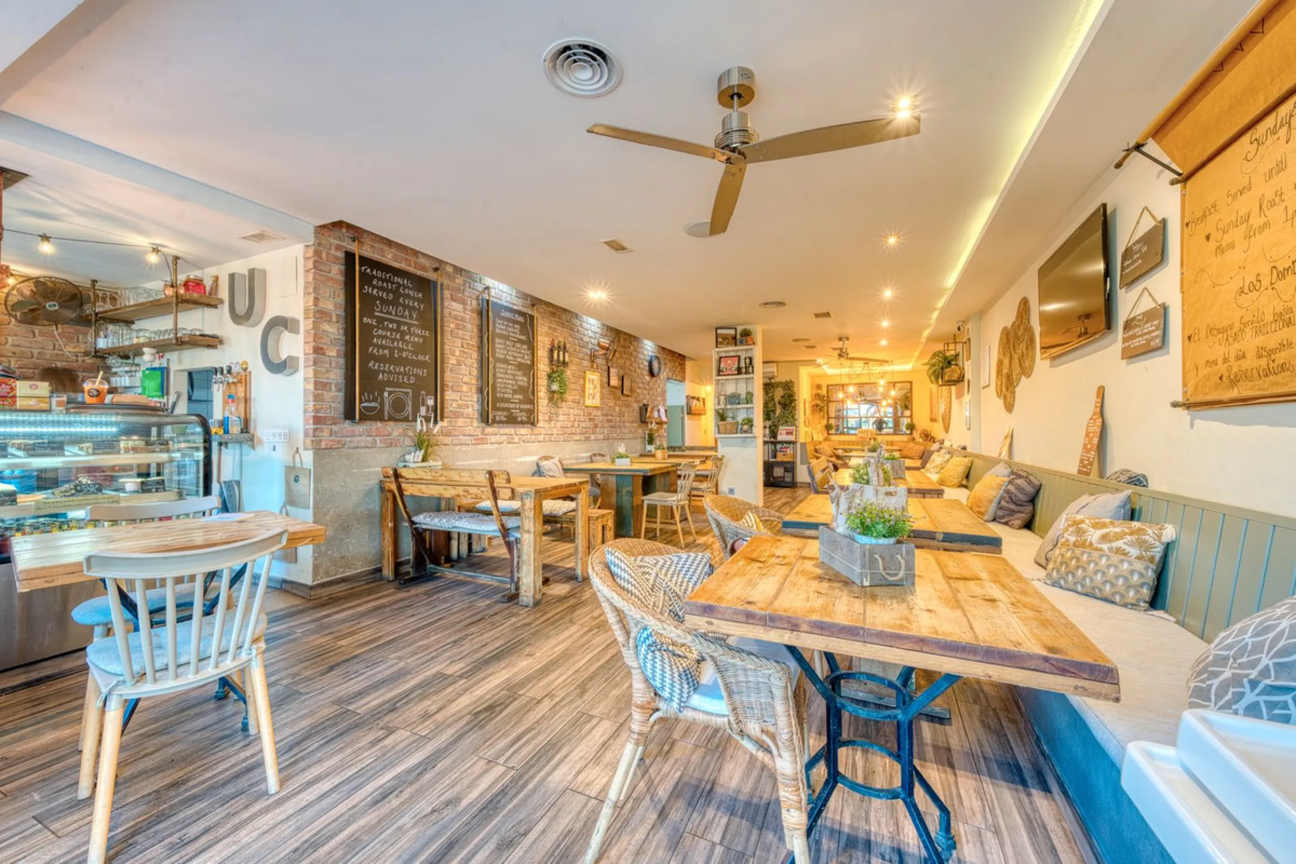 Café/Restaurant Opportunity in the Heart of San Pedro de Alcántara | Costa del Sol