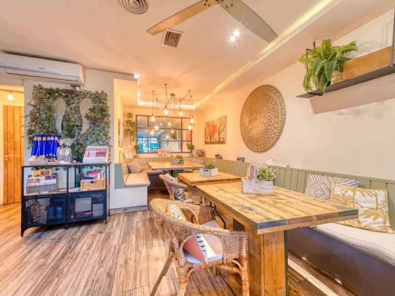 Café/Restaurant Opportunity in the Heart of San Pedro de Alcántara | Costa del Sol