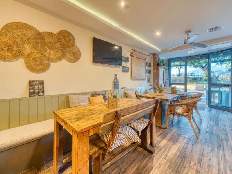 Café/Restaurant Opportunity in the Heart of San Pedro de Alcántara | Costa del Sol