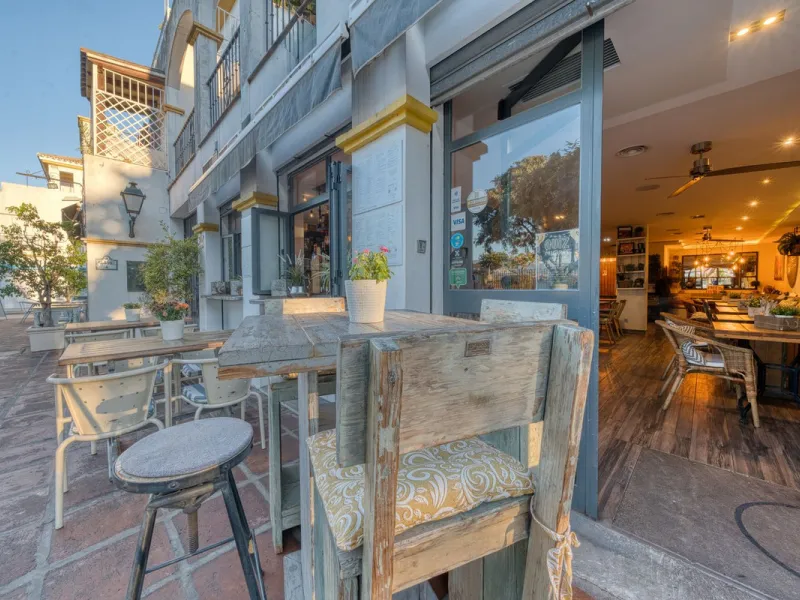Café/Restaurant Opportunity in the Heart of San Pedro de Alcántara | Costa del Sol