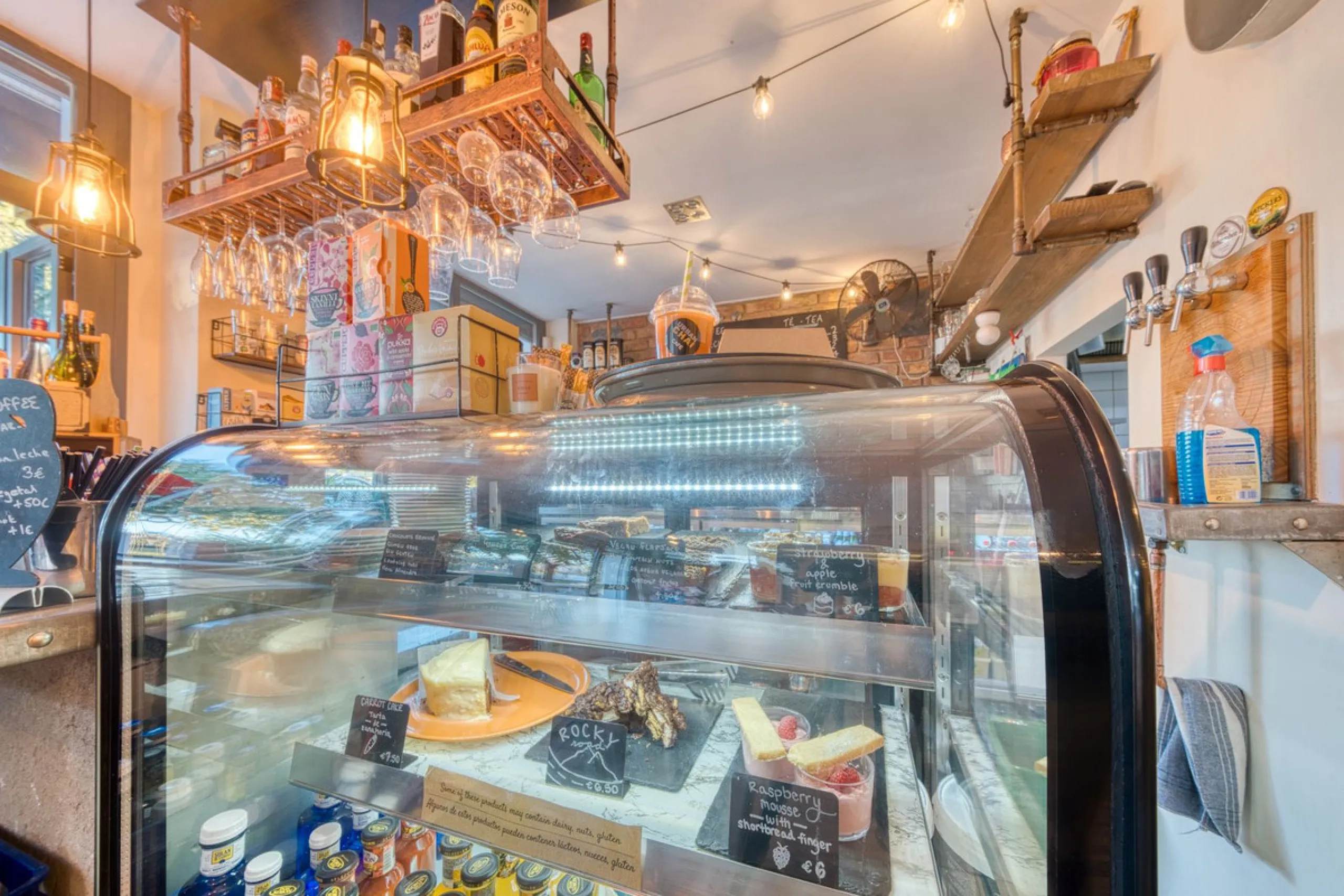 Café/Restaurant Opportunity in the Heart of San Pedro de Alcántara | Costa del Sol