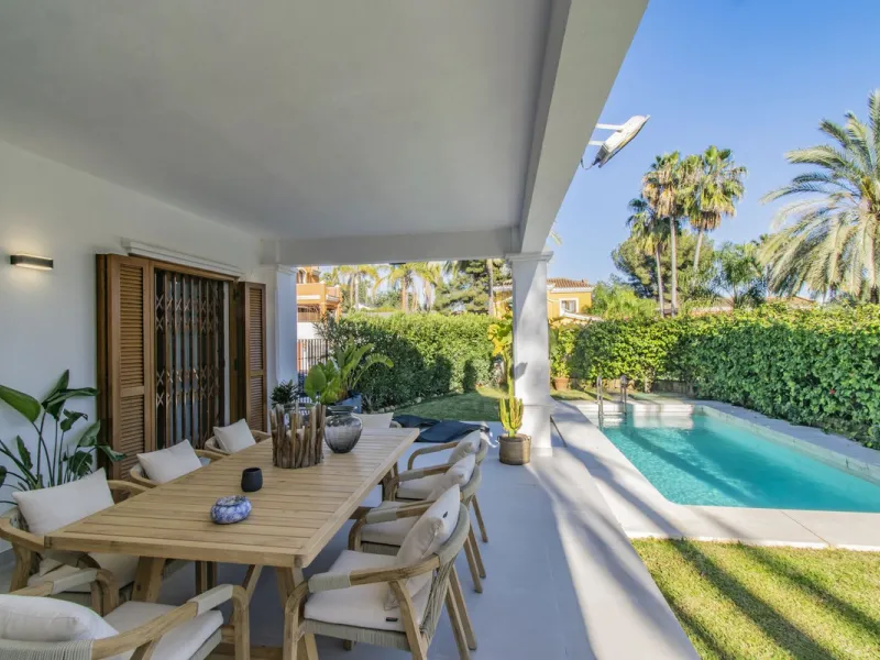 EXCELLENT VILLA IN ONE OF THE MOST EXCLUSIVE AREAS OF MARBELLA.