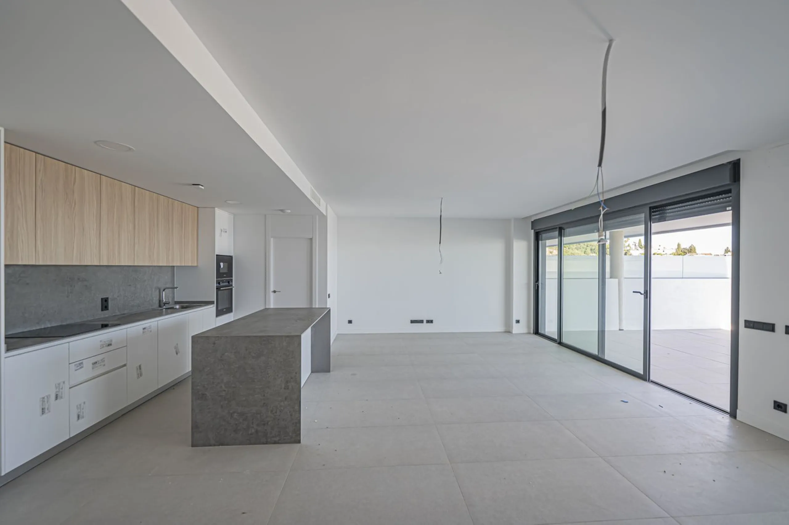 CONTEMPORARY PROPERTY WITH SEA VIEWS IN MARBELLA