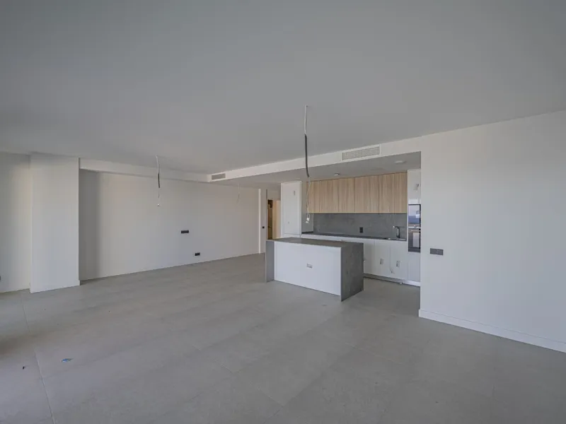 CONTEMPORARY PROPERTY WITH SEA VIEWS IN MARBELLA