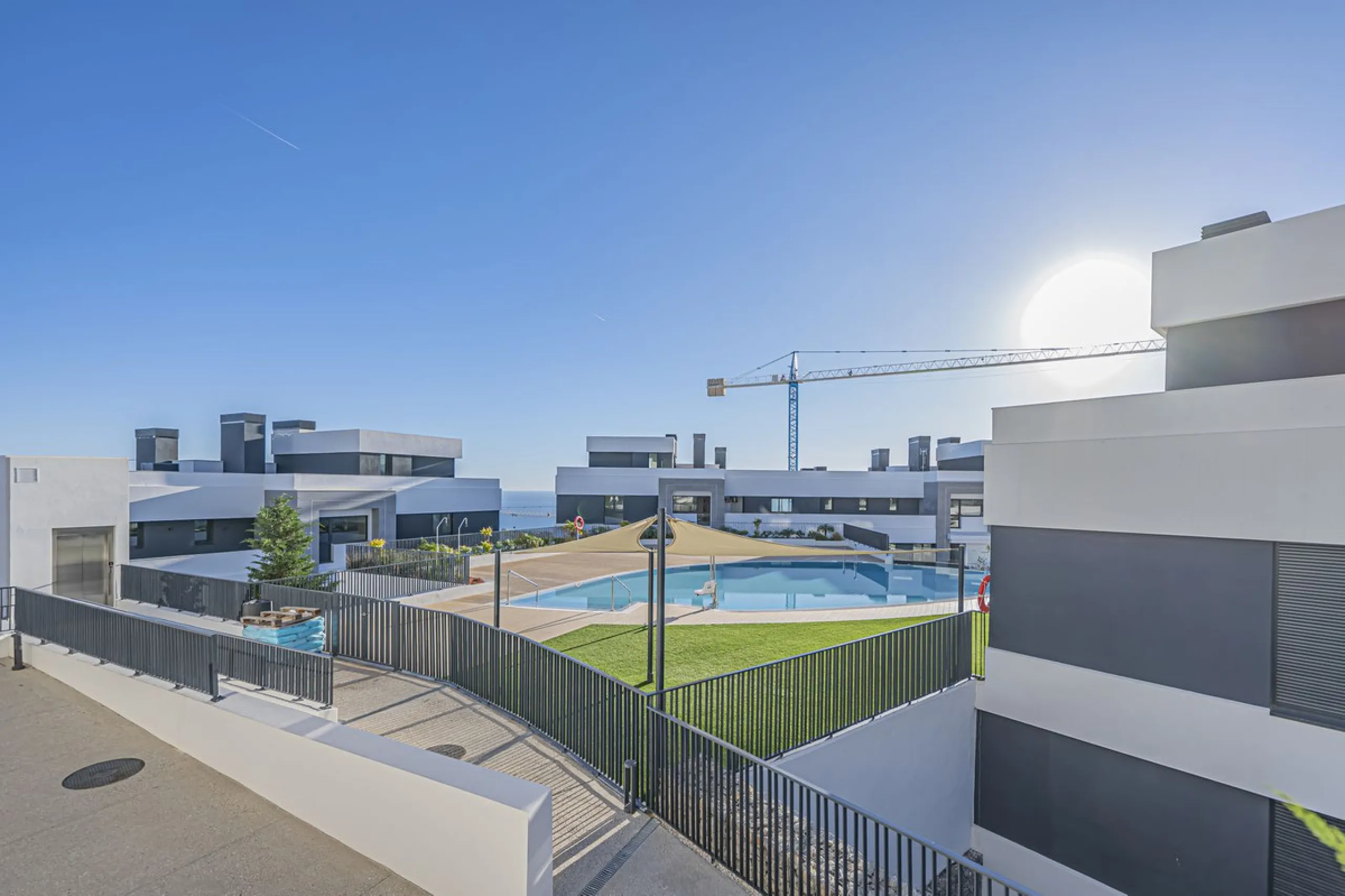 CONTEMPORARY PROPERTY WITH SEA VIEWS IN MARBELLA