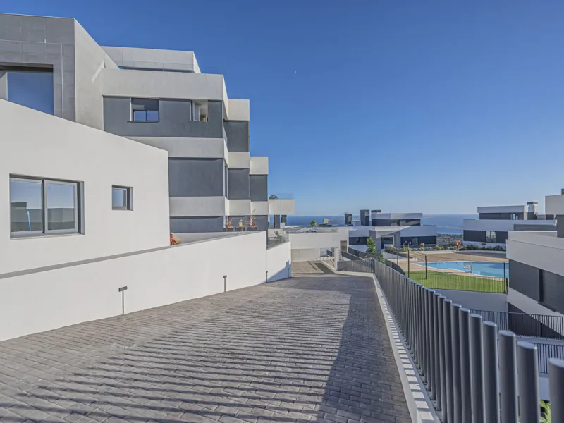 CONTEMPORARY PROPERTY WITH SEA VIEWS IN MARBELLA
