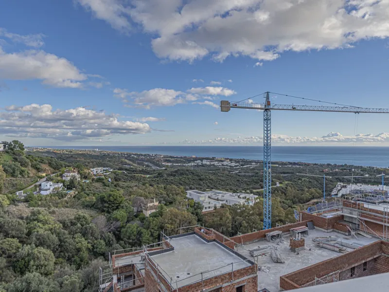 CONTEMPORARY PROPERTY WITH SEA VIEWS IN MARBELLA