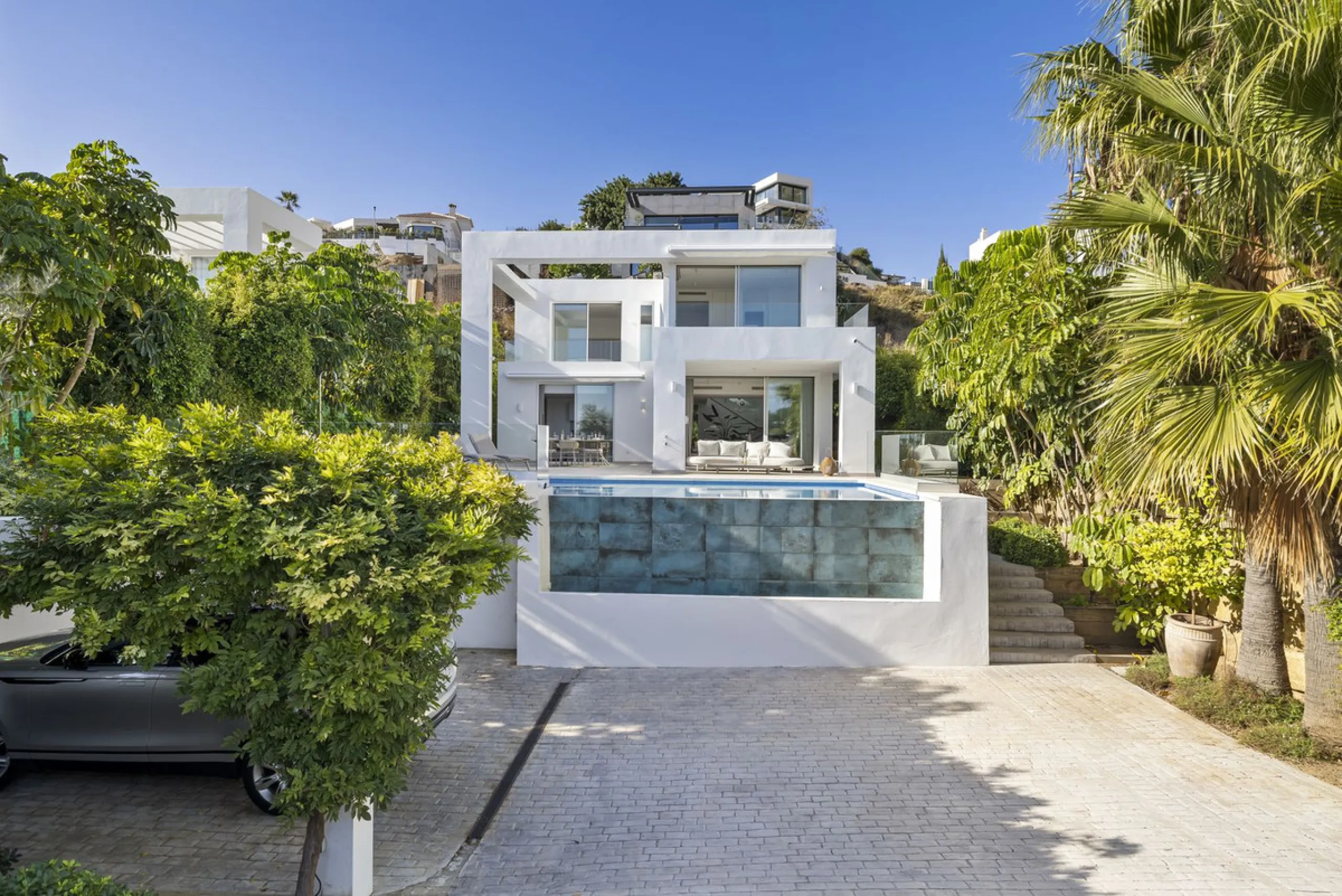 House - Detached Villa в продаже в Mijas, Málaga. В доме 3 спален и 3 ванных комнат. Площадь дома 163 м²