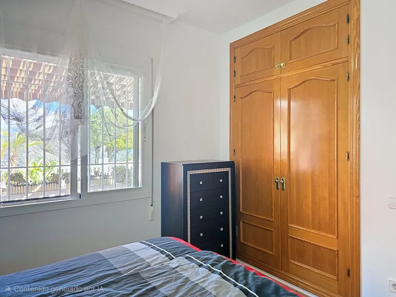 House - Detached Villa в продаже в Arenas, Málaga. В доме 3 спален и 2 ванных комнат. Площадь дома 235 м². Площадь участка 9500 м²