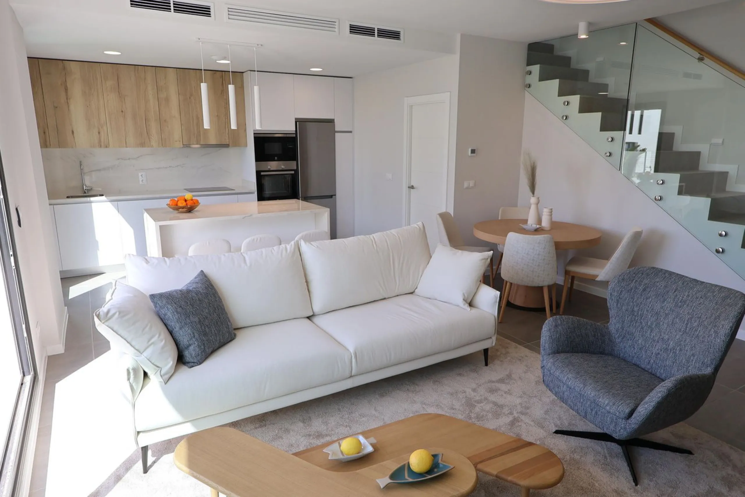 This brand new 3-bedroom, 3-bathroom semi-detached home is located within the contemporary Alya development in Riviera del Sol, Mijas, offering beautiful views of the Mediterranean and a lifestyle designed around comfort and outdoor living on the Costa de