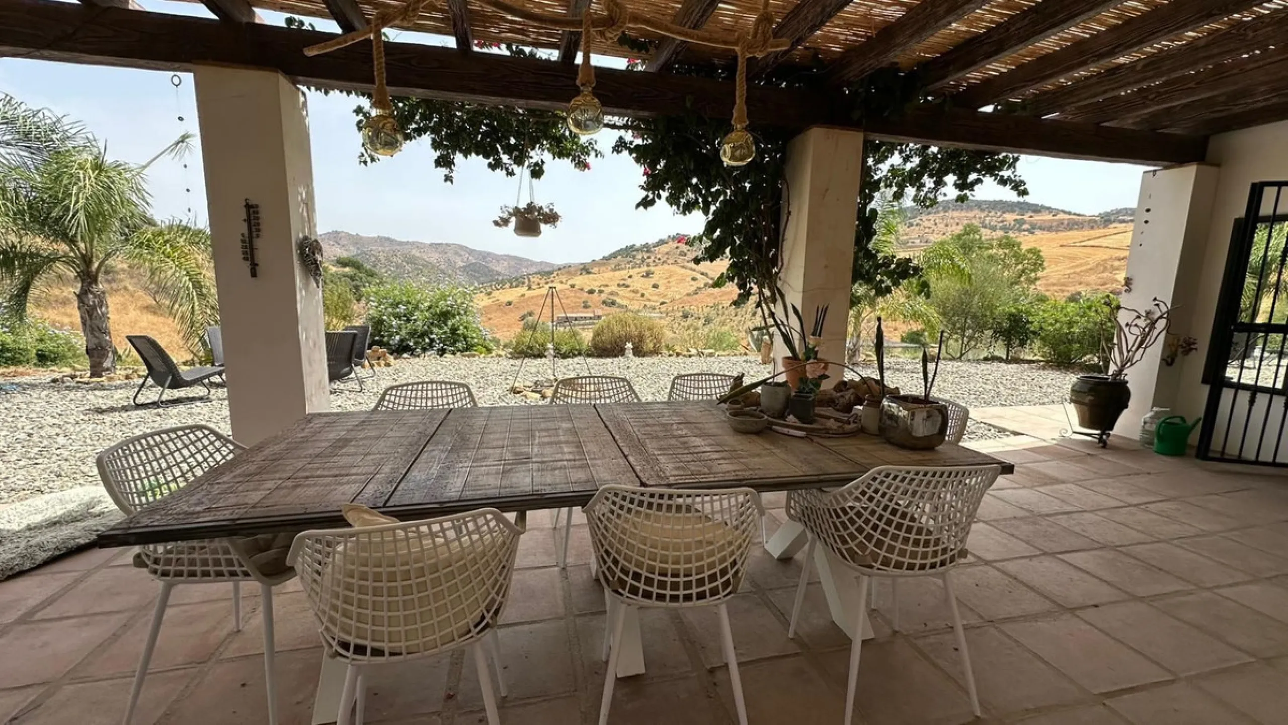Beautiful Villa for Sale in Álora with DAFO – Perfect to Live, Invest, or Rent Out