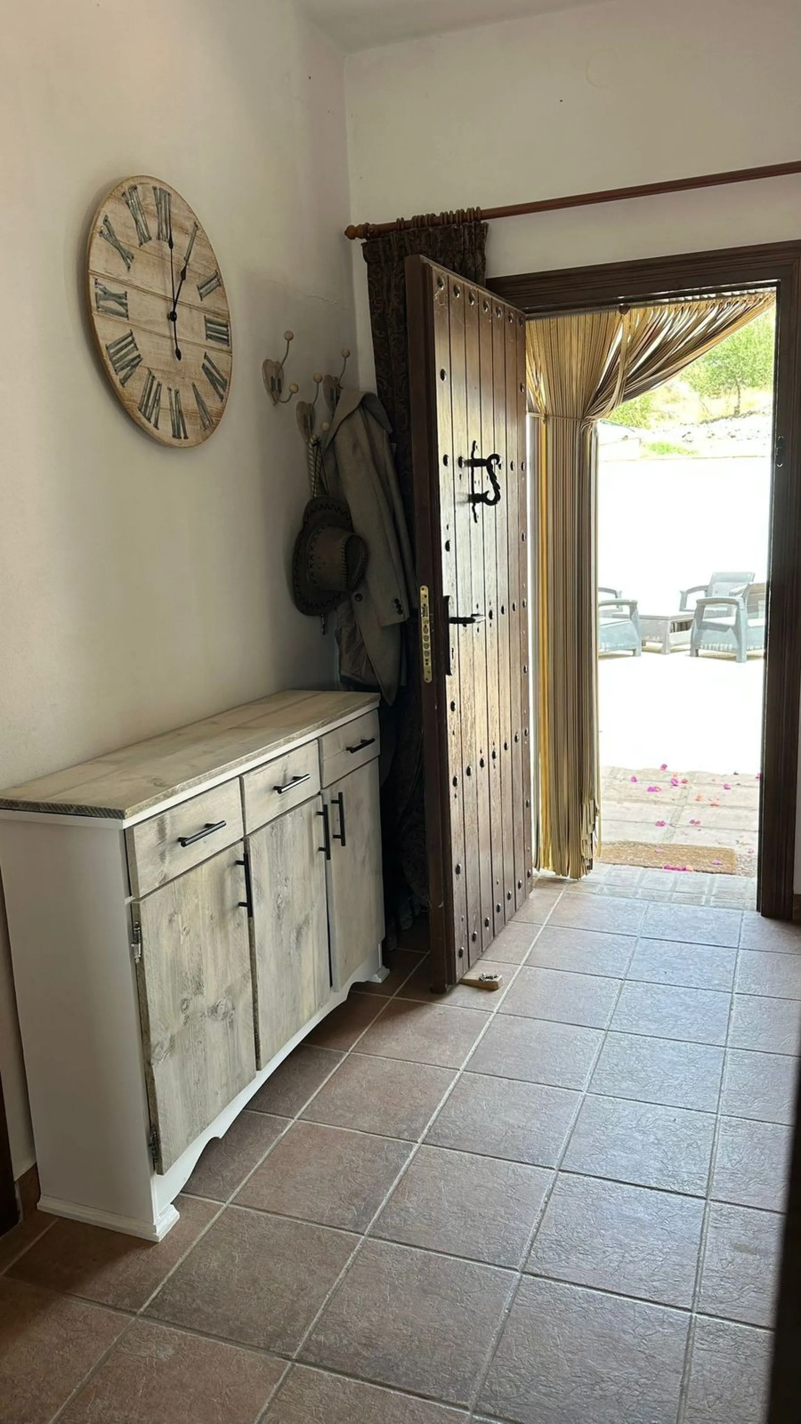 Beautiful Villa for Sale in Álora with DAFO – Perfect to Live, Invest, or Rent Out