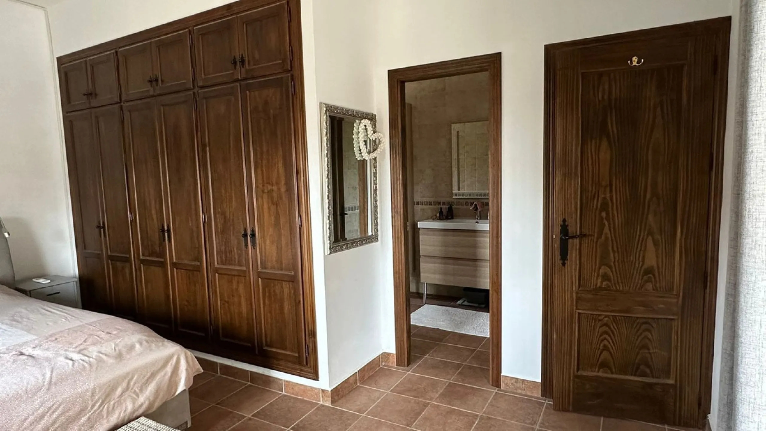 Beautiful Villa for Sale in Álora with DAFO – Perfect to Live, Invest, or Rent Out