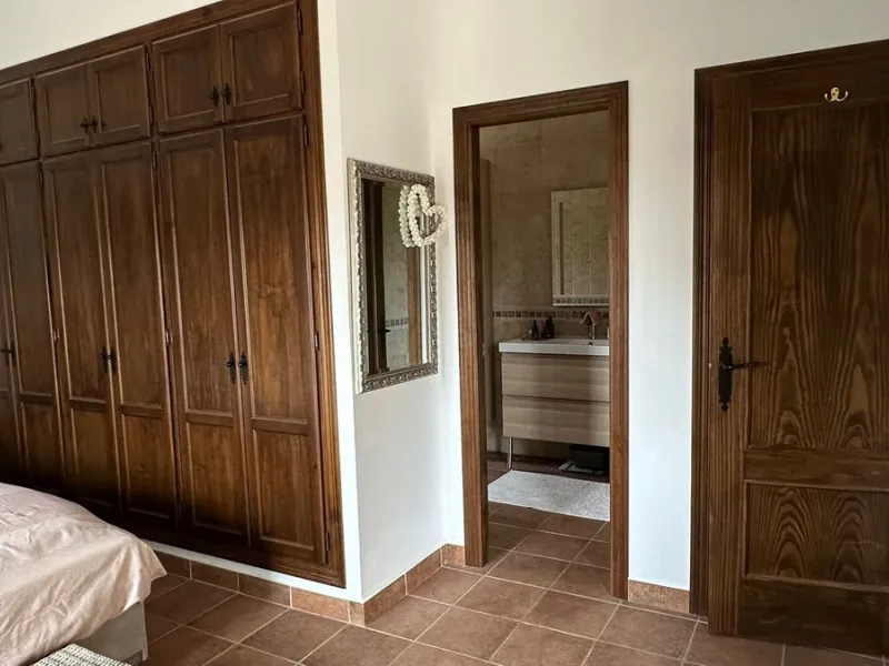 Beautiful Villa for Sale in Álora with DAFO – Perfect to Live, Invest, or Rent Out